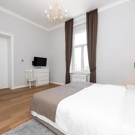 Slavija Fontana Lux Apartment *