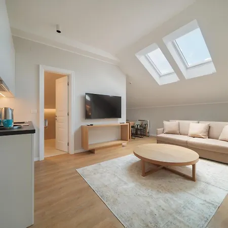 شقة Slavija Fontana Lux