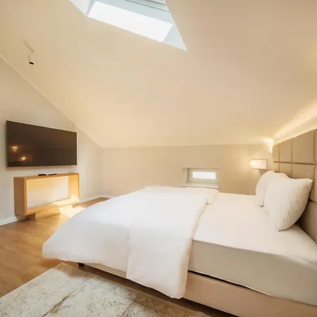 Appartamento Slavija Fontana Lux *